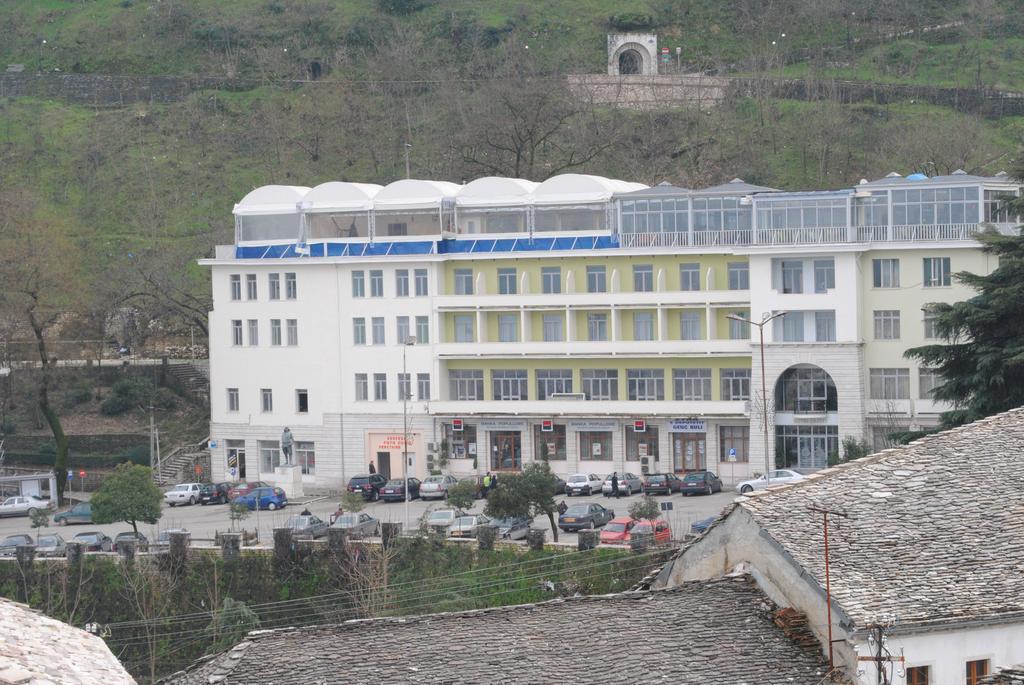 Cajupi 4* Gjirokastër