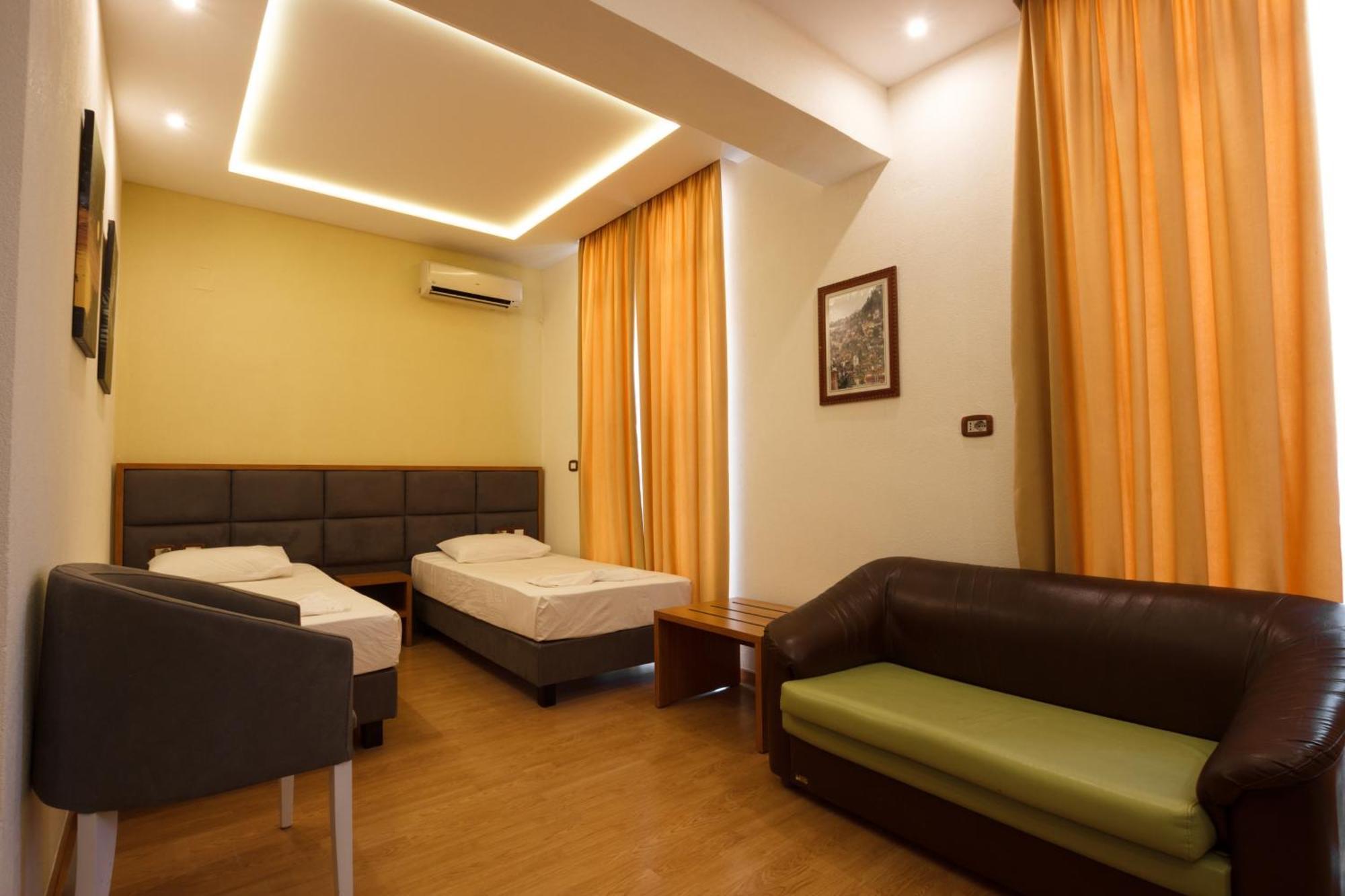Cajupi 4* Gjirokastër